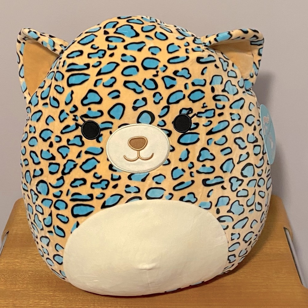 Brand new 16” Liv Squishmallow